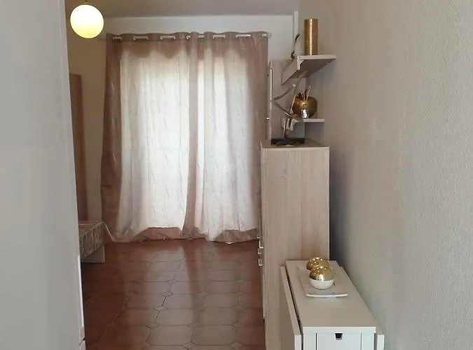 Chipeque Complex Sea View * ארונה